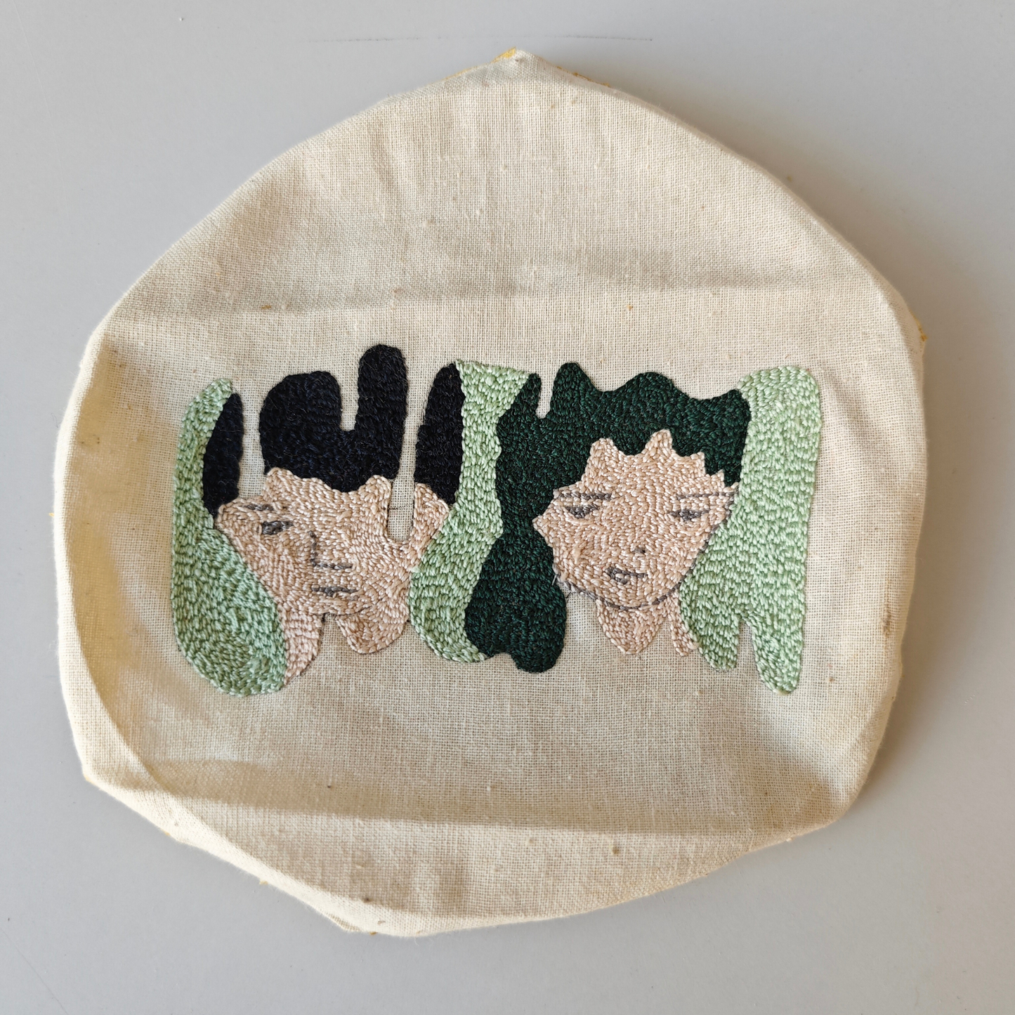 CURSO PUNCH NEEDLE E INTRODUCCIÓN AL TUFTING | 4 HS