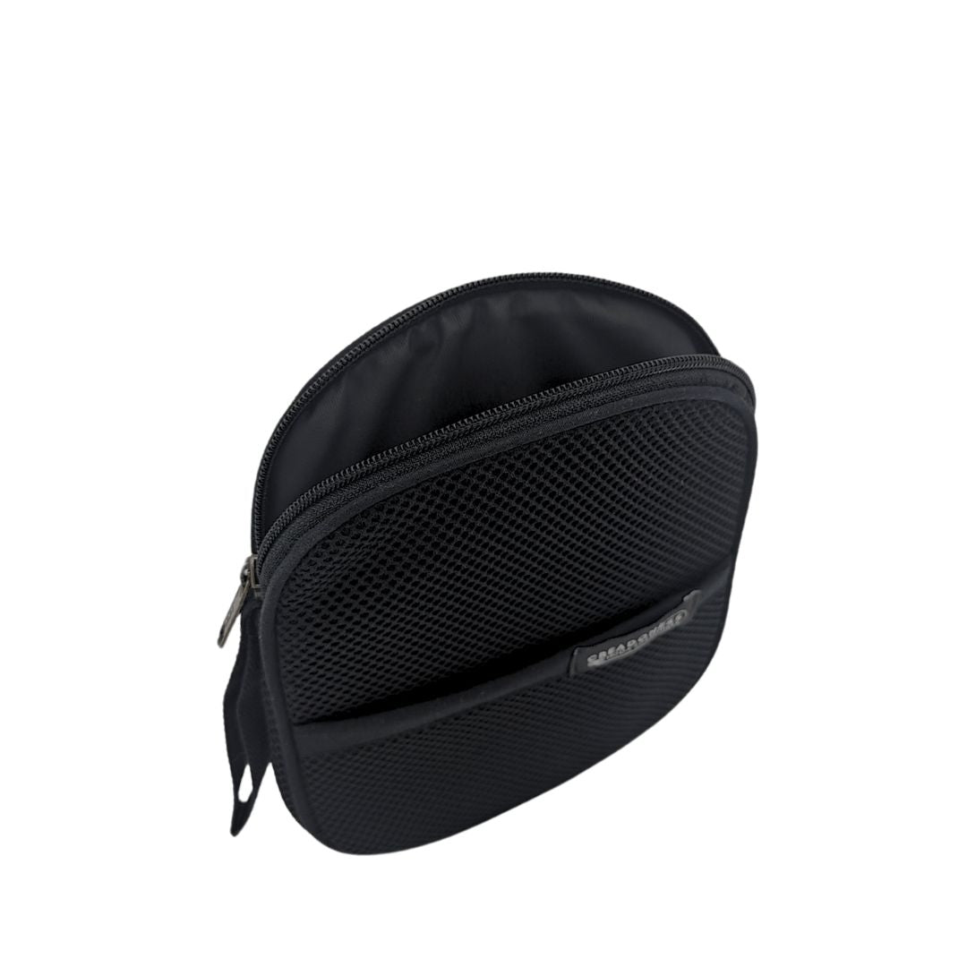 Funda Pizarnik