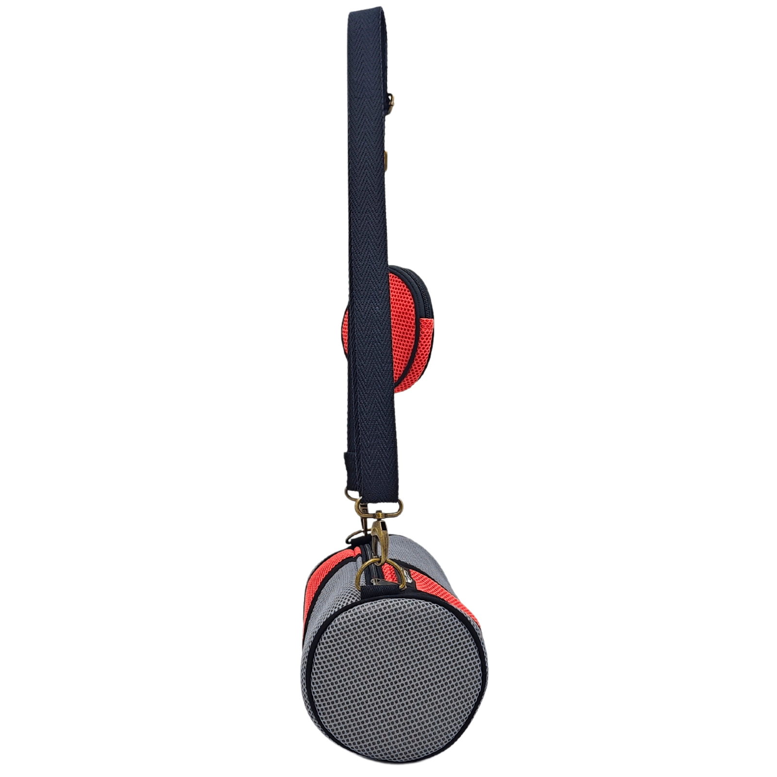 Compra nuestro mini bolso con monedero, hecho a mano con tejido 3D y material reciclado, elaborado artesanalmente por las mujeres del Programa Social de Creadoness.