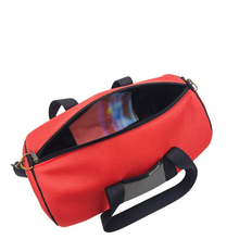 Load image into Gallery viewer, Compra nuestro bolso deportivo salmon-gris, hecho a mano con tejido 3D y material reciclado, elaborado artesanalmente por las mujeres del Programa Social de Creadoness.
